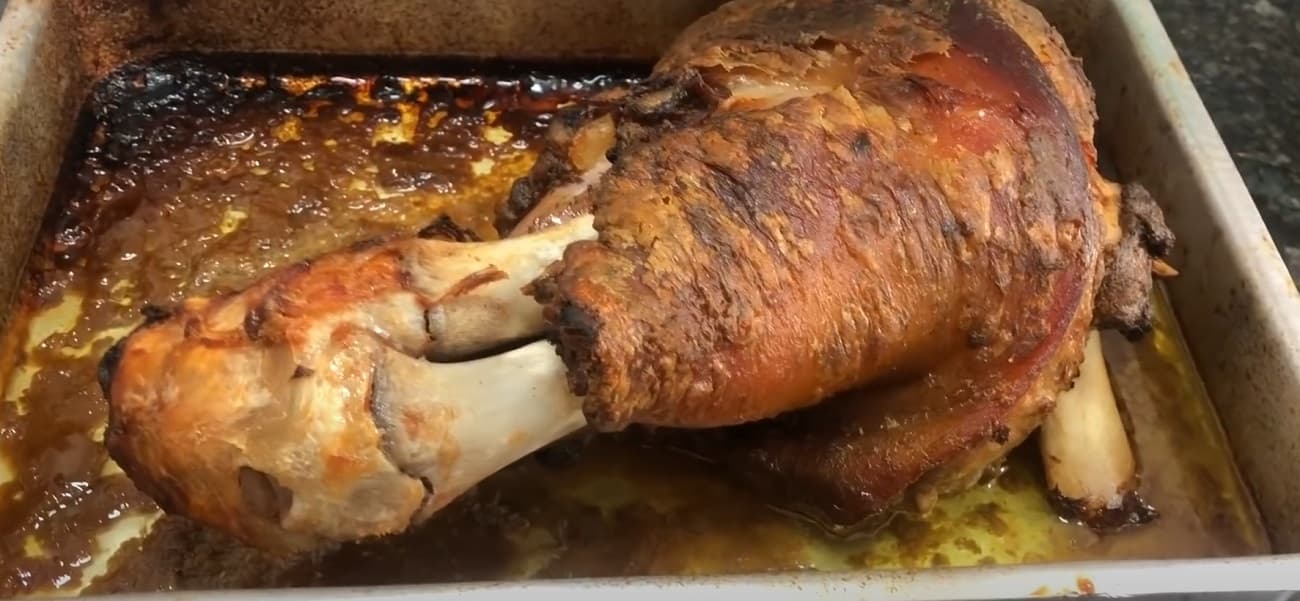 Tempero simples para pernil de porco