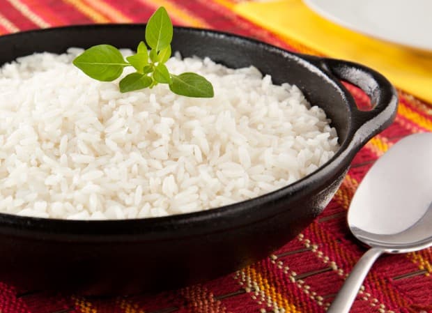 Arroz branco bem soltinho