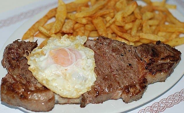 Bife a cavalo