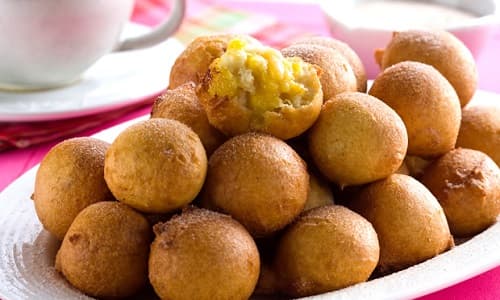 Bolinho de fubá frito