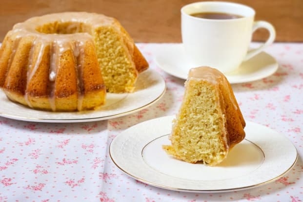 Bolo assado em microondas