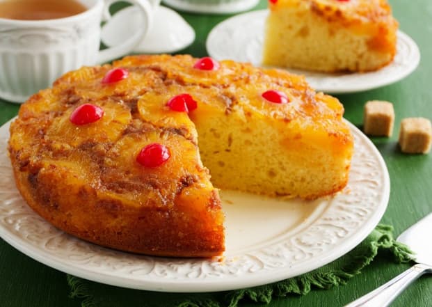 Bolo de abacaxi bem fofo