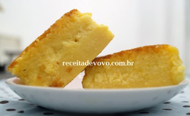 Bolo de caçarola de liquidificador