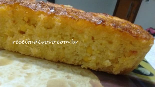 Bolo de farinha de milho