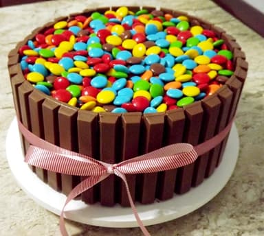 Bolo de kitkats