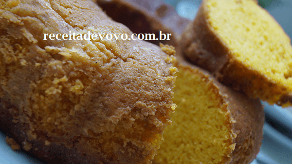 Bolo de milharina
