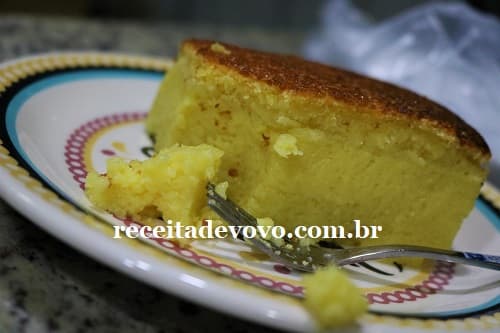 Bolo de queijadinha