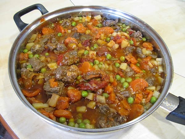 Carne com legumes