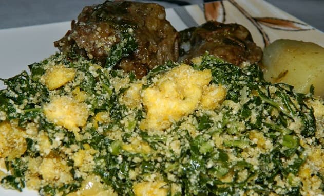 Farofa de couve para churrasco