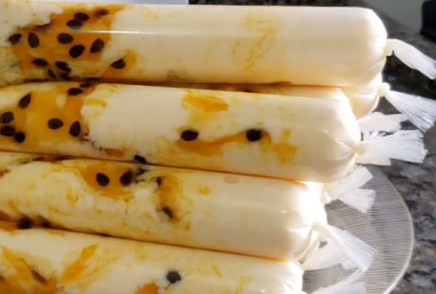 Geladinho Gourmet de Mousse de maracujá