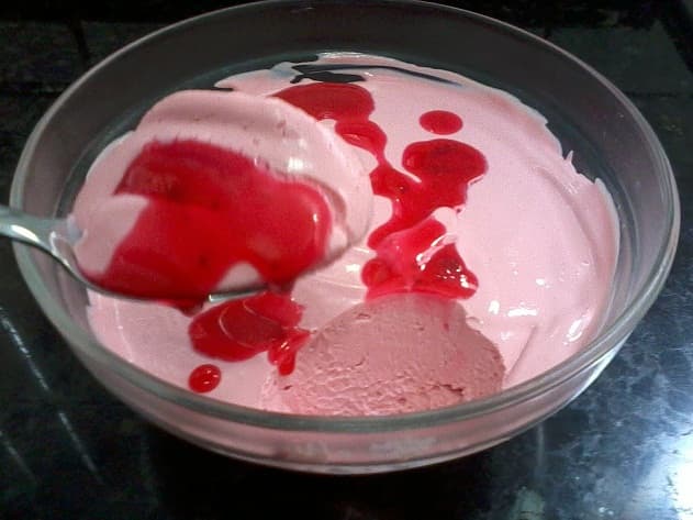 Gelatina creme de morango zero