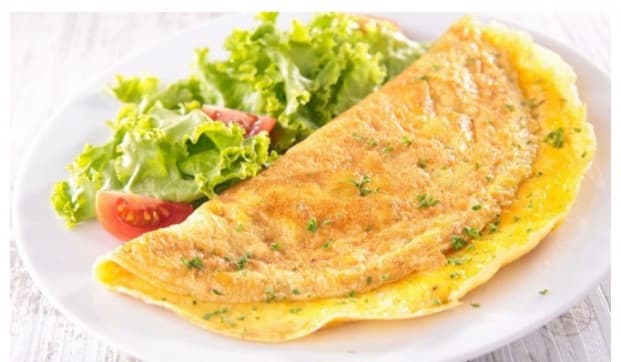 Omelete com aveia e ervas
