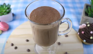 Chocolate Quente Cremoso Feito com Nescau e Leite em Pó