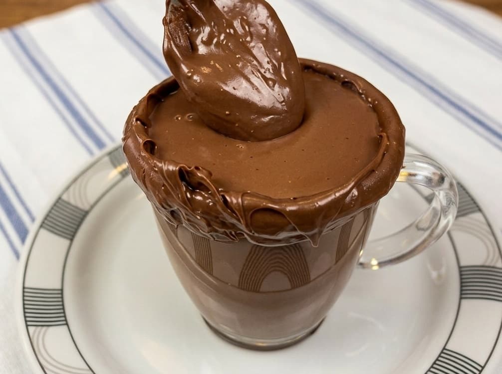 Chocolate quente bem cremoso